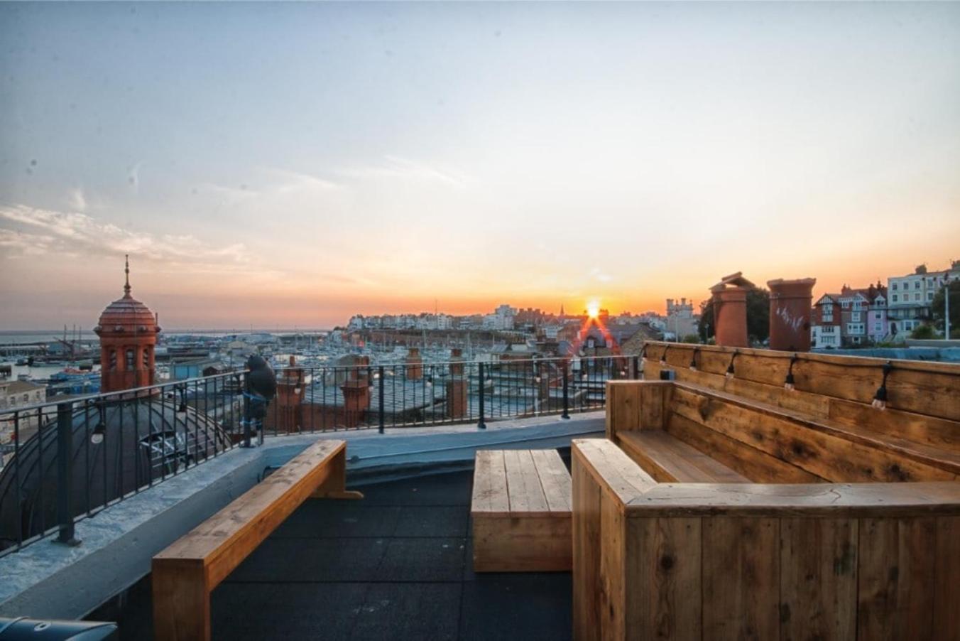 Harbourside Roof Terrace & Sea Views By Adliv Villa Рамсгейт Екстериор снимка